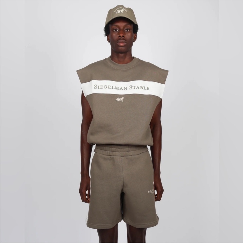 Siegelman Stable Retro Short Sleeve Crewneck